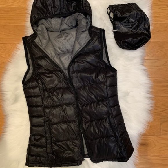 Peace Love Chill Packable Down Puffer Vest with Hood - Picture 4 of 12